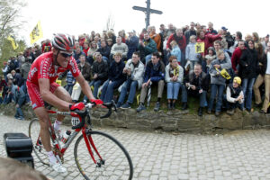 Joerg Ludewig beim Radrennen Flandern-Rundfahrt im Jahr 2004
