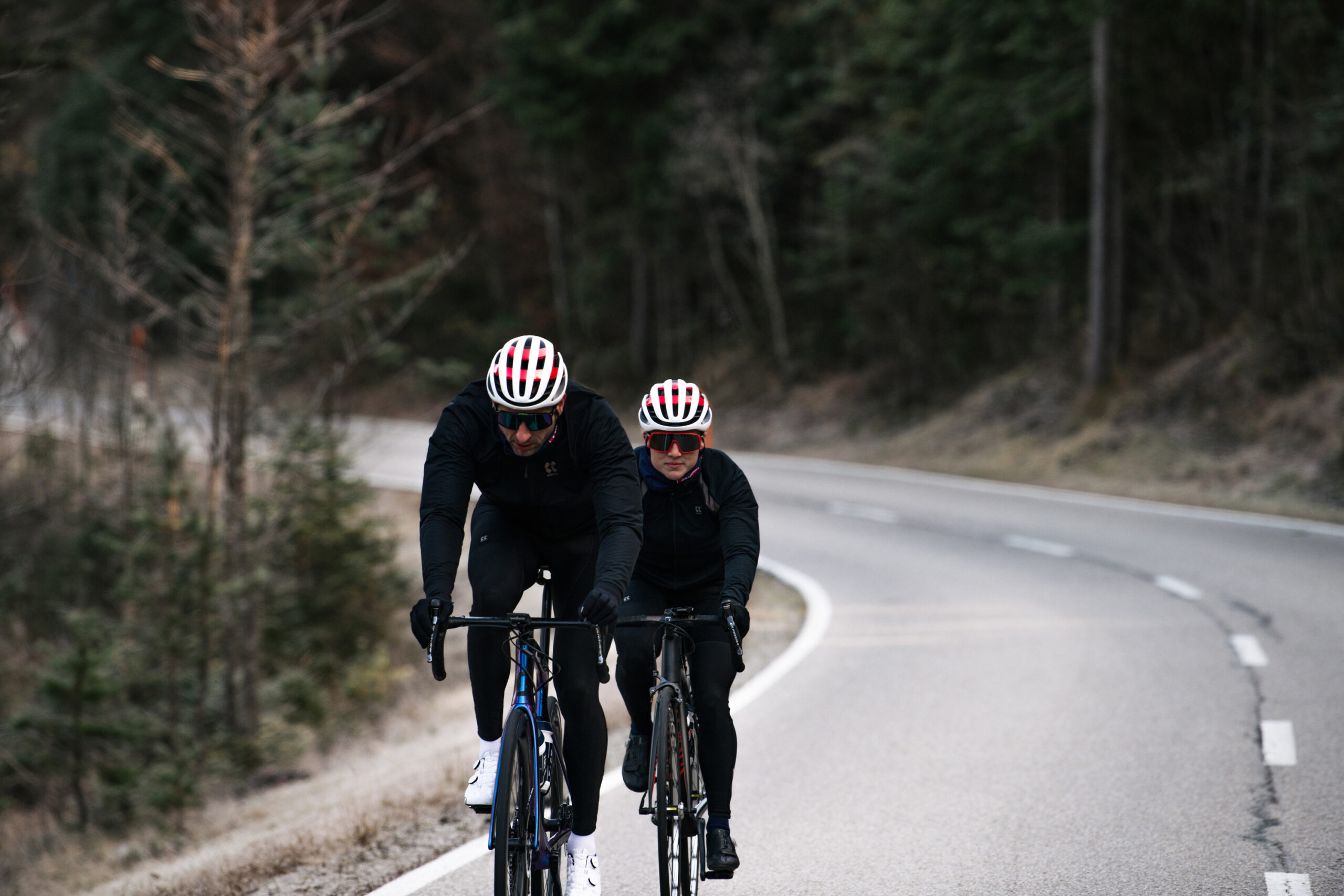 Die besten Tipps zum Rennrad-Training im Winter und bei Klte