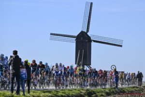 Radrennen: Frühjahrsklassiker Omloop Het Nieuwsblad