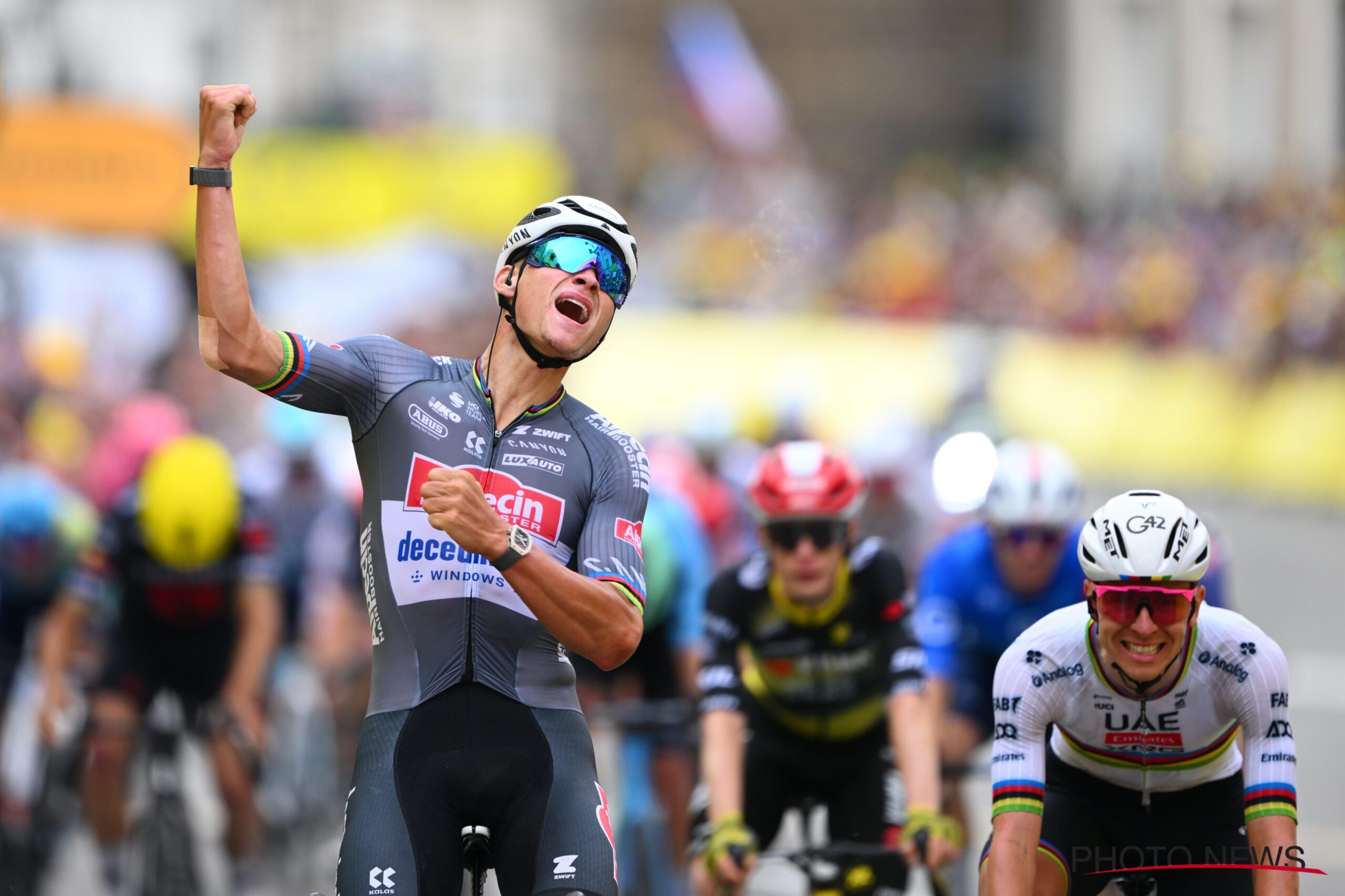 Mathieu van der Poel gewinnt 2. Etappe der Tour de France 2025